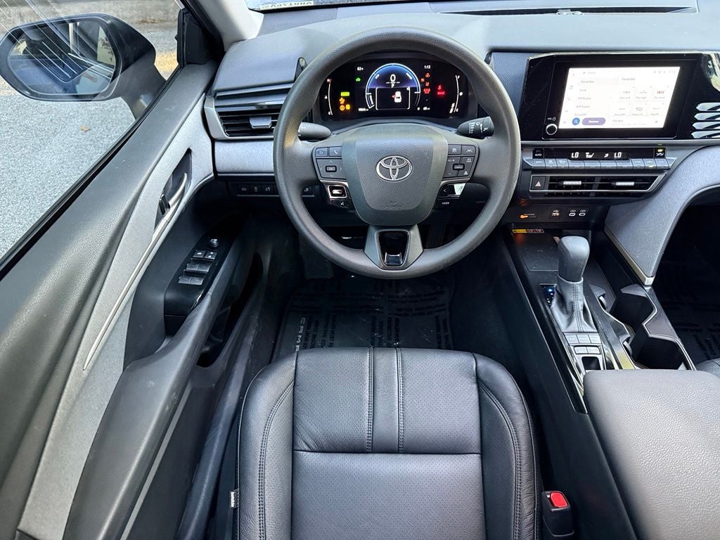 2025 Toyota Camry LE CONVENIENCE PKG / LEATHER!