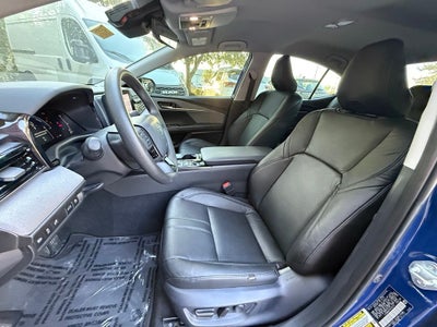 2025 Toyota Camry LE CONVENIENCE PKG / LEATHER!