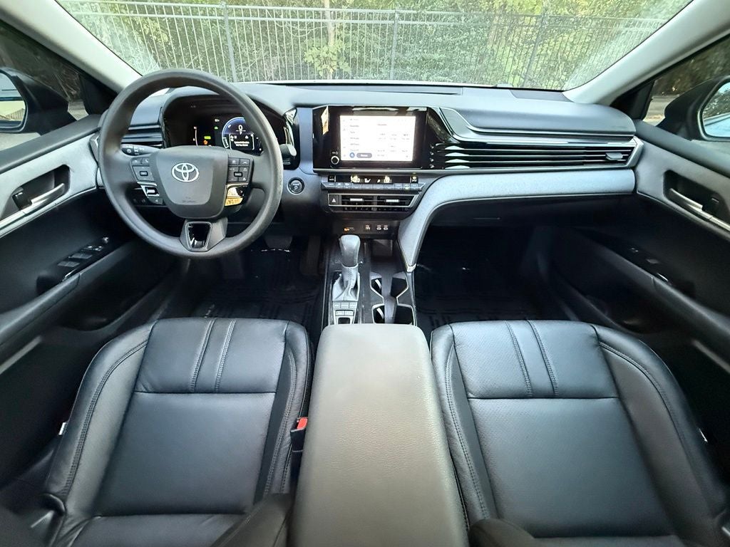 2025 Toyota Camry LE CONVENIENCE PKG / LEATHER!