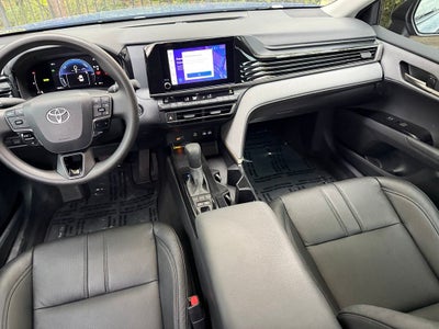 2025 Toyota Camry LE - CARFAX ONE OWNER