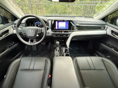 2025 Toyota Camry LE - CARFAX ONE OWNER