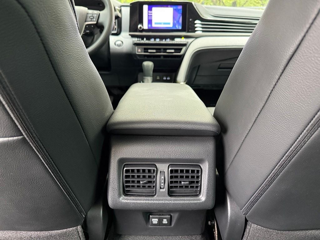 2025 Toyota Camry LE - CARFAX ONE OWNER