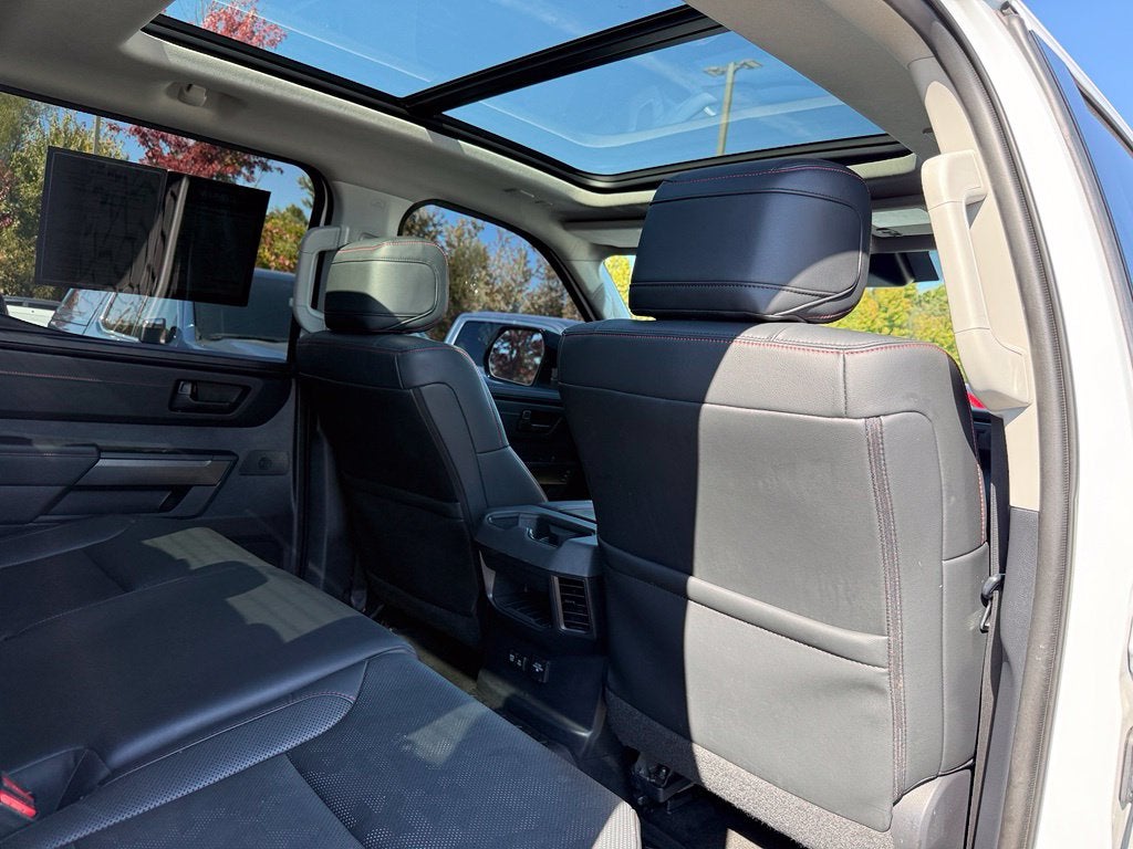 2023 Toyota Tundra Hybrid TRD Pro - 4WD / PANORAMIC SUNROOF