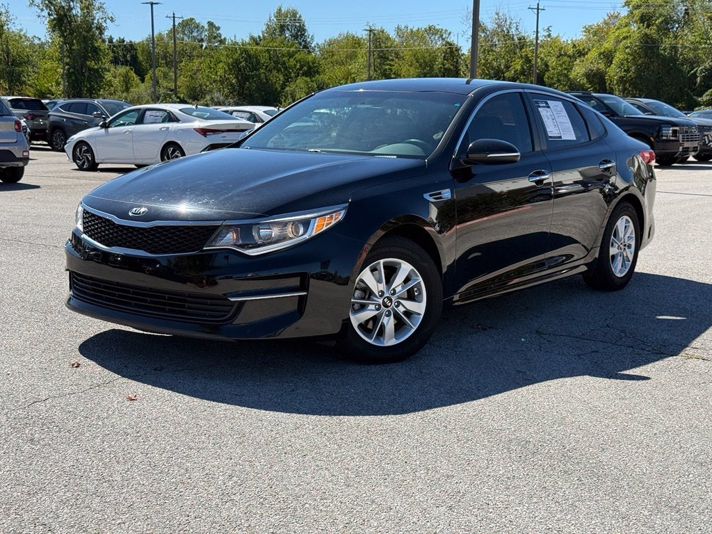 2017 Kia Optima LX - CLEAN CARFAX / ONE OWNER