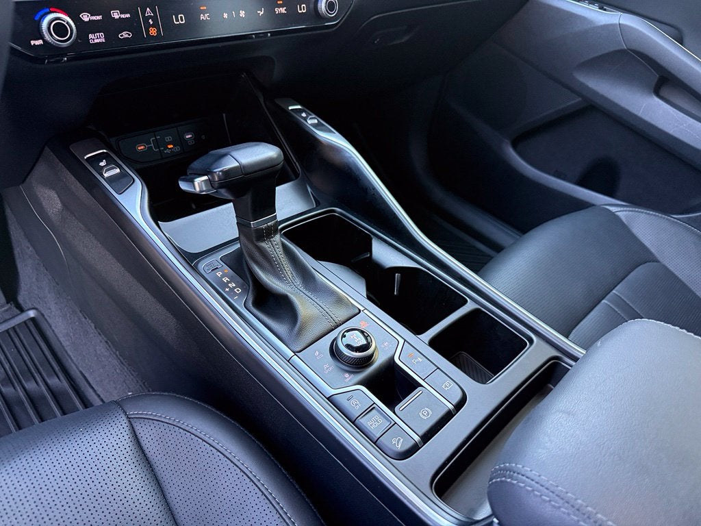 2024 Kia Sorento X-Line EX