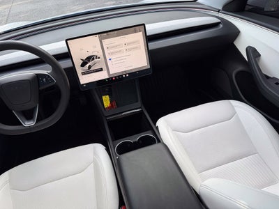 2025 Tesla Model 3 Long Range - CARFAX ONE OWNER