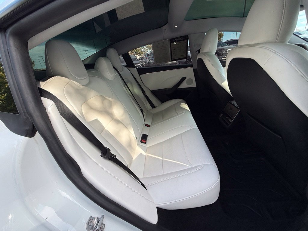 2025 Tesla Model 3 Long Range - CARFAX ONE OWNER