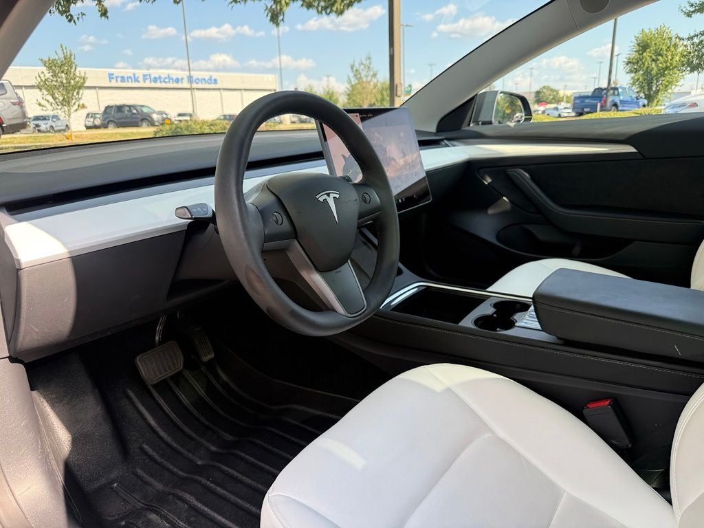 2023 Tesla Model 3 Base