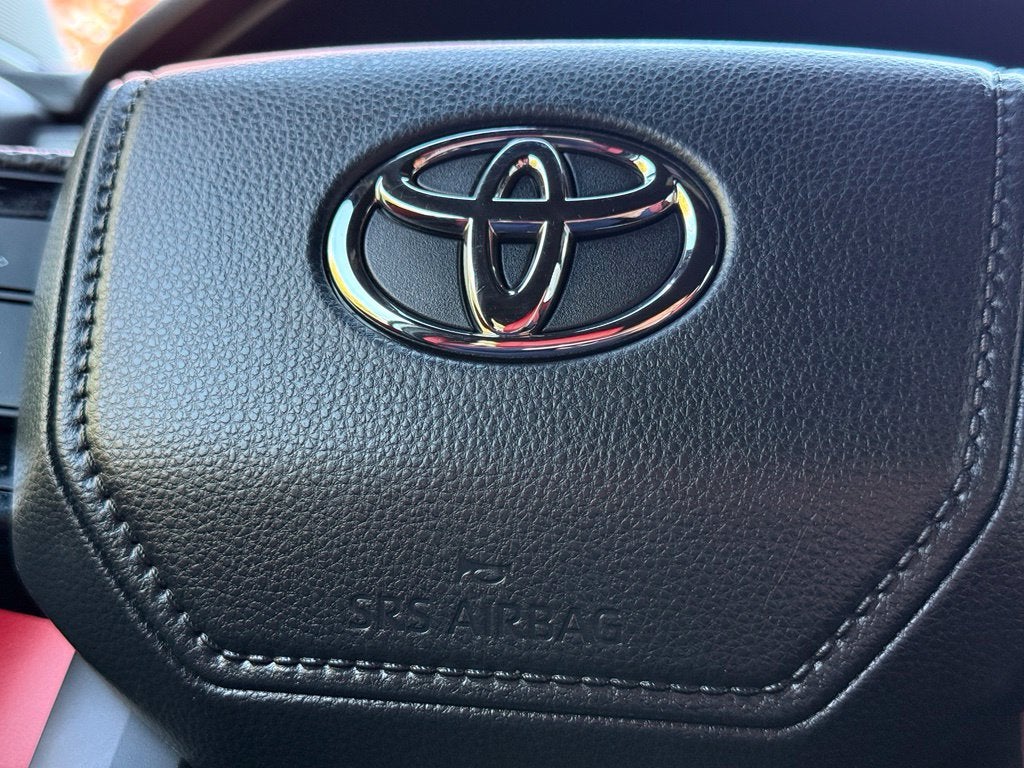 2024 Toyota Sequoia TRD Pro - 4WD / PANORAMIC SUNROOF / CLEAN CARFAX