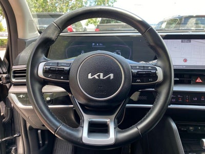 2024 Kia Sportage EX MUST SEE