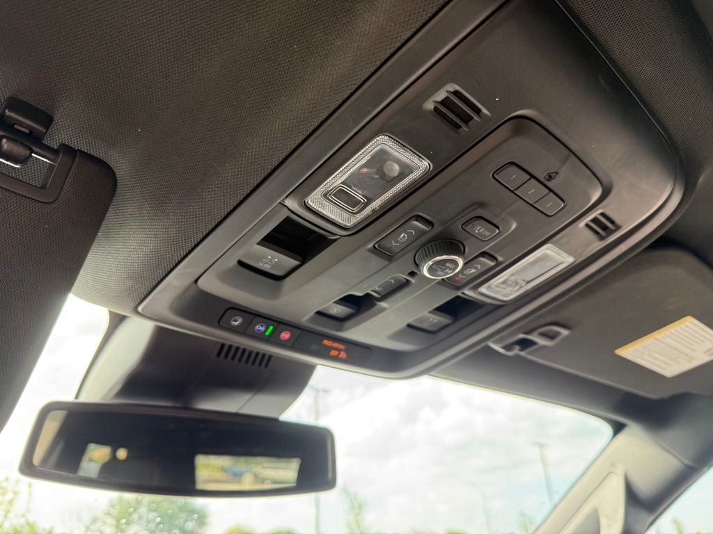 2023 GMC Yukon XL AT4