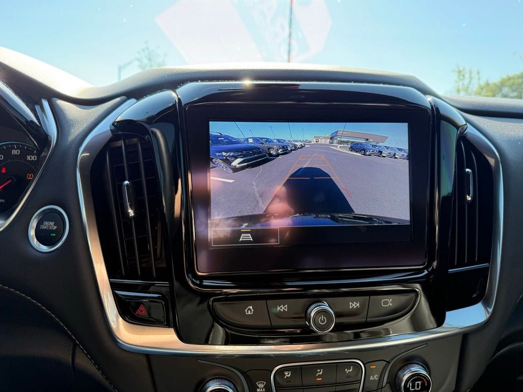 2024 Chevrolet Traverse Limited LT Leather