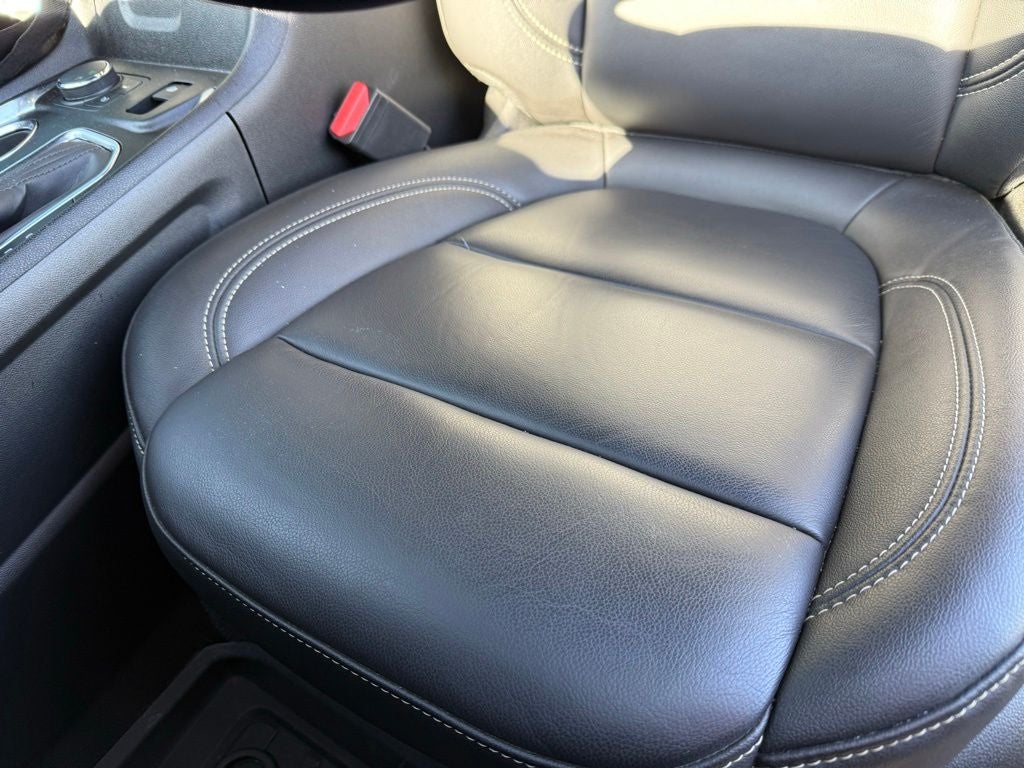 2024 Chevrolet Traverse Limited LT Leather