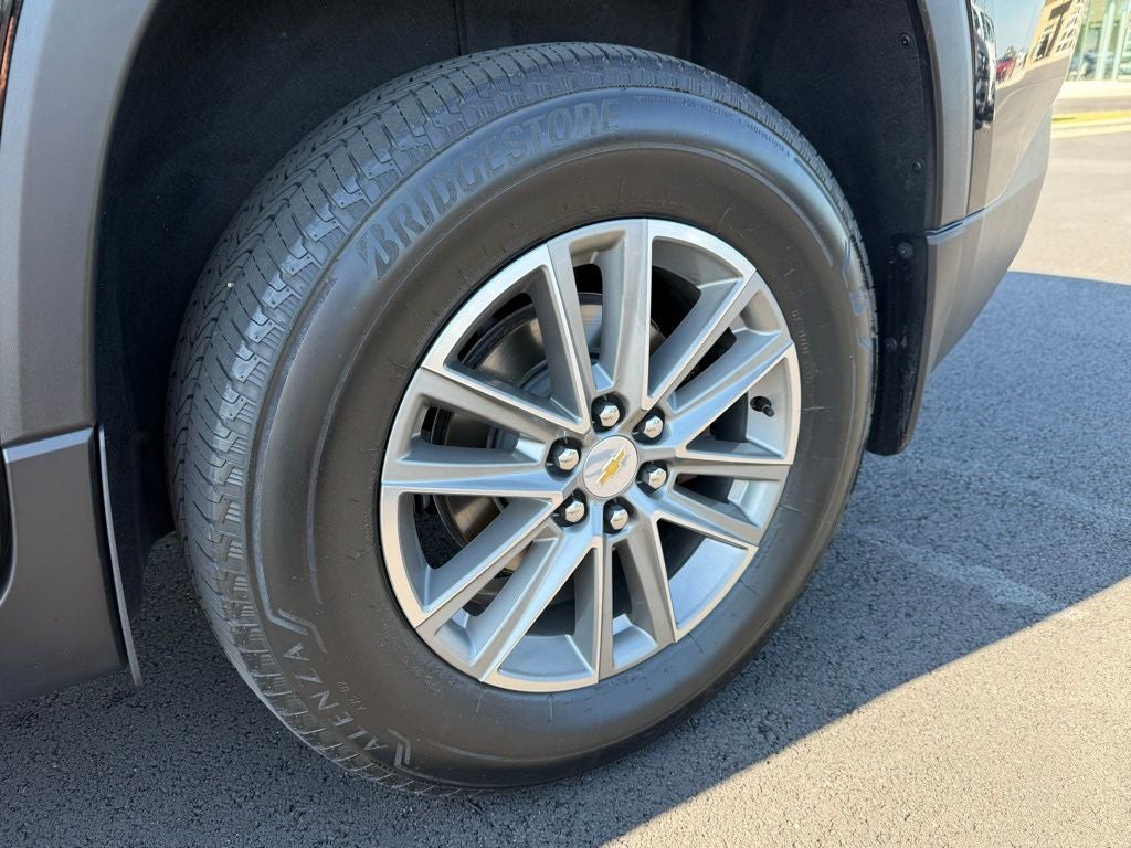 2024 Chevrolet Traverse Limited LT Leather