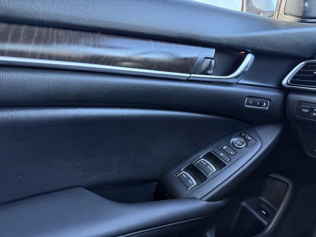 2022 Honda Accord Hybrid Touring