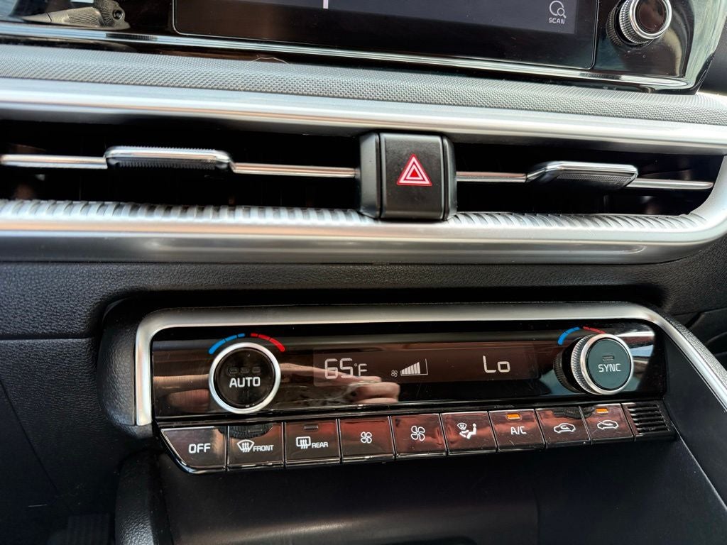 2024 Kia K5 LXS