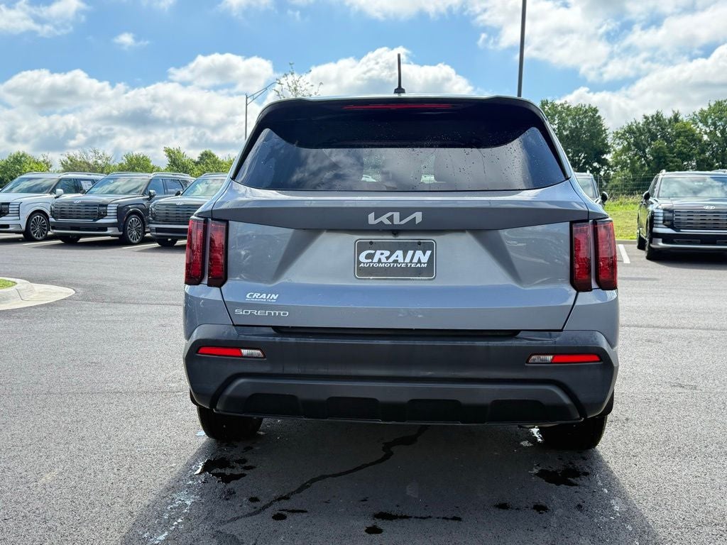 2023 Kia Sorento LX