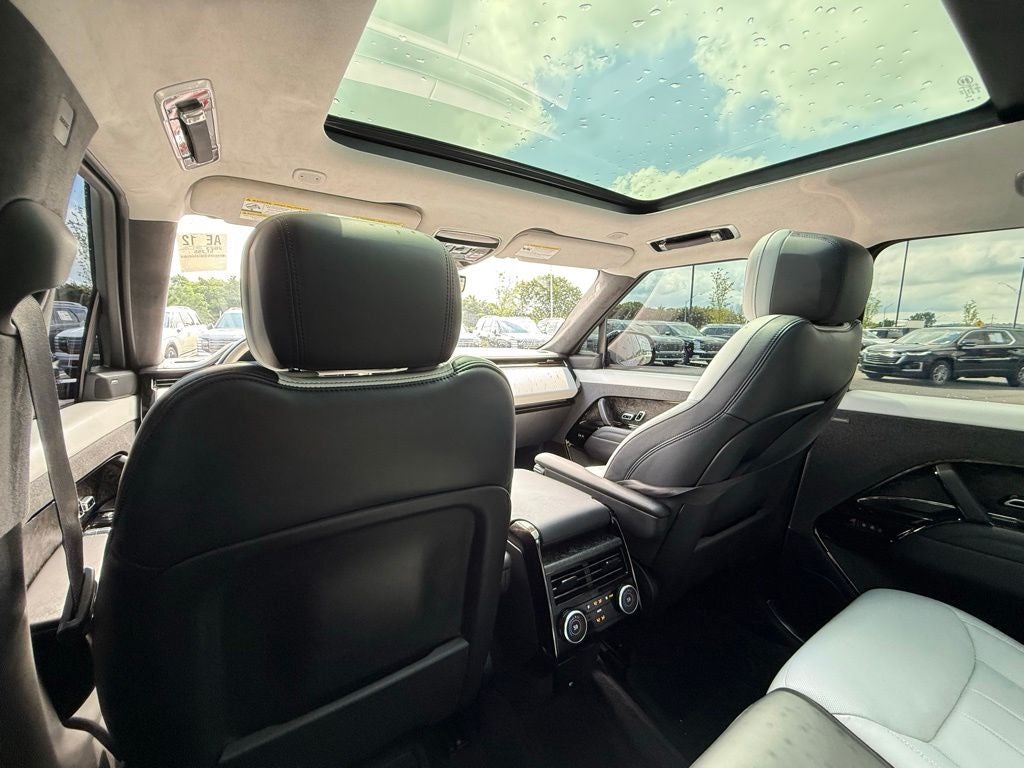 2023 Land Rover Range Rover Sport First Edition