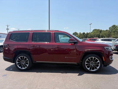 2022 Jeep Wagoneer Series III