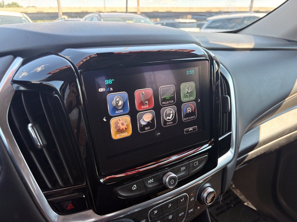 2018 Chevrolet Traverse LT Cloth w/1LT