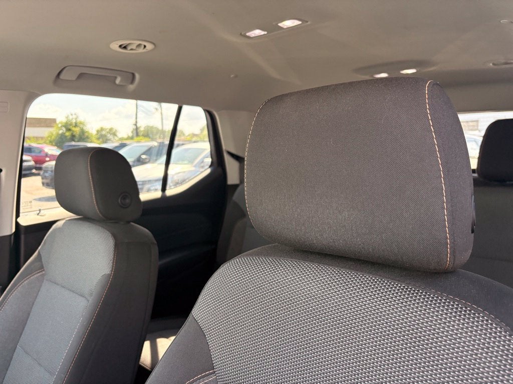 2018 Chevrolet Traverse LT Cloth w/1LT