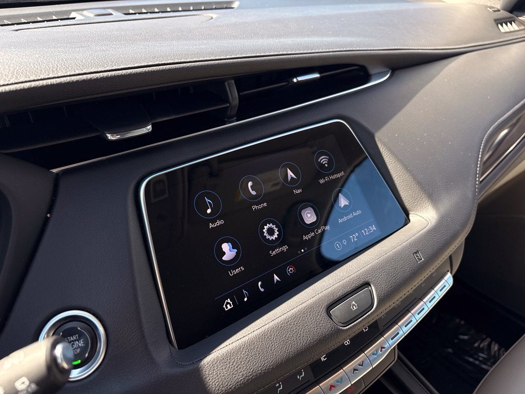 2021 Cadillac XT4 Luxury