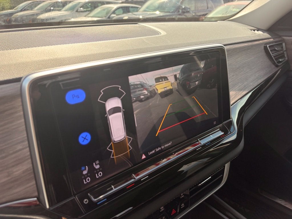 2025 Volkswagen Atlas 2.0T SEL