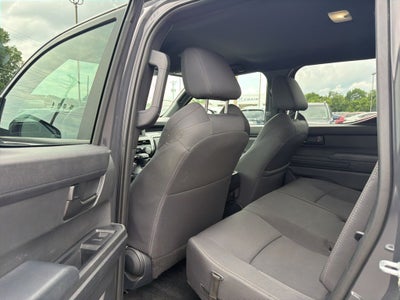 2025 Toyota Tacoma SR5 1-Owner / Clean Carfax