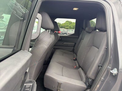 2025 Toyota Tacoma SR5 1-Owner / Clean Carfax