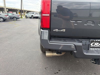 2025 Toyota Tacoma SR5 1-Owner / Clean Carfax