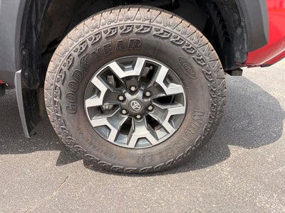 2023 Toyota Tacoma TRD Off-Road V6 / One Owner / Clean Carfax