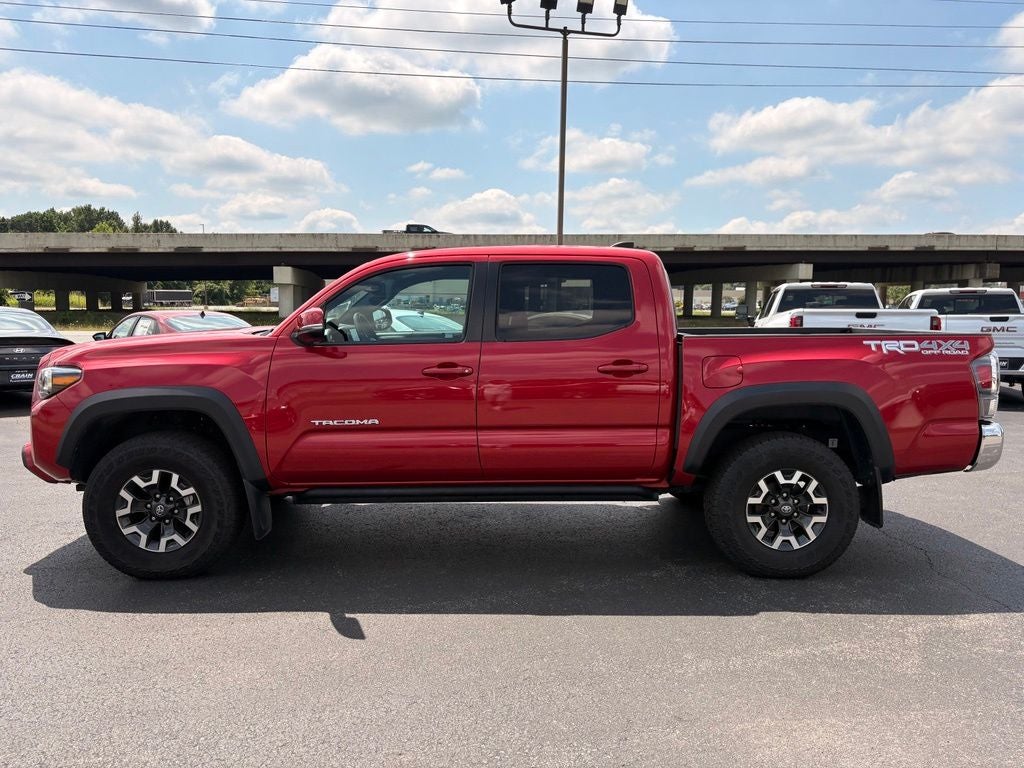2023 Toyota Tacoma TRD Off-Road V6 / One Owner / Clean Carfax