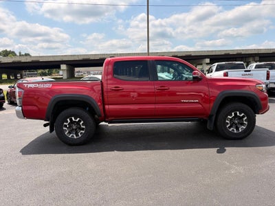 2023 Toyota Tacoma TRD Off-Road V6 / One Owner / Clean Carfax