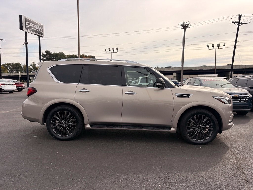 2021 INFINITI QX80 Premium Select