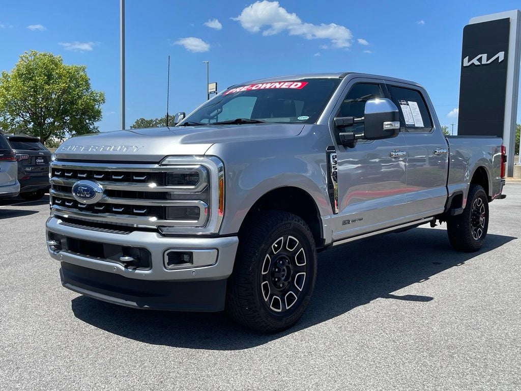 2023 Ford F-350SD Platinum