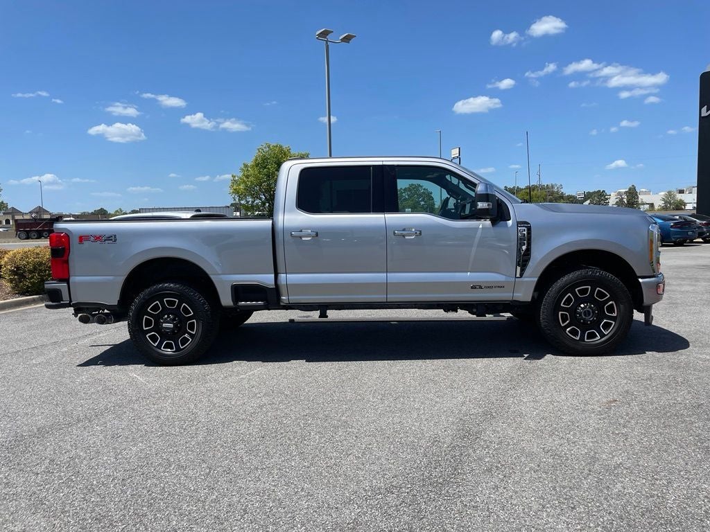 2023 Ford F-350SD Platinum