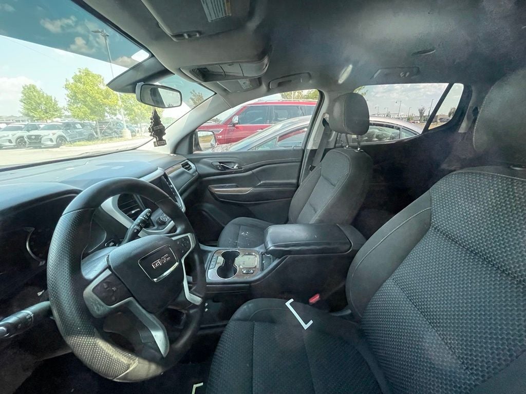 2021 GMC Acadia SLE