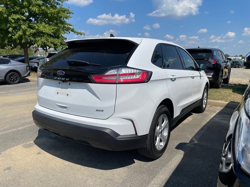 2022 Ford Edge SE