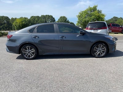 2022 Kia Forte GT-Line