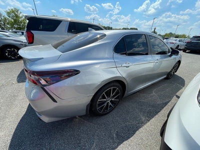 2023 Toyota Camry SE