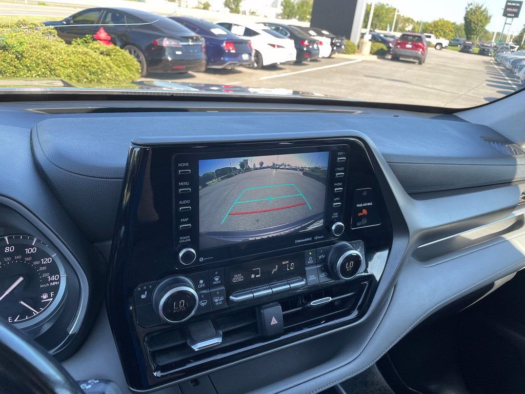 2021 Toyota Highlander XLE