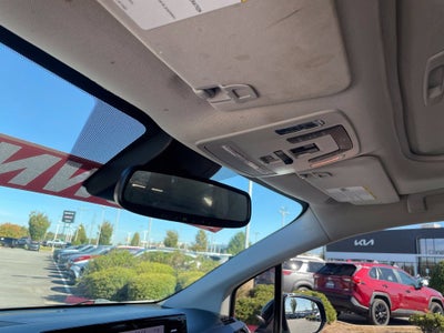 2021 Toyota Sienna XLE 8 Passenger