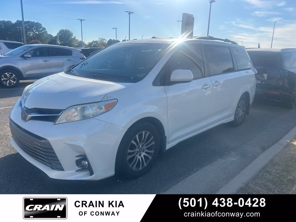 2019 Toyota Sienna XLE Premium 8 Passenger