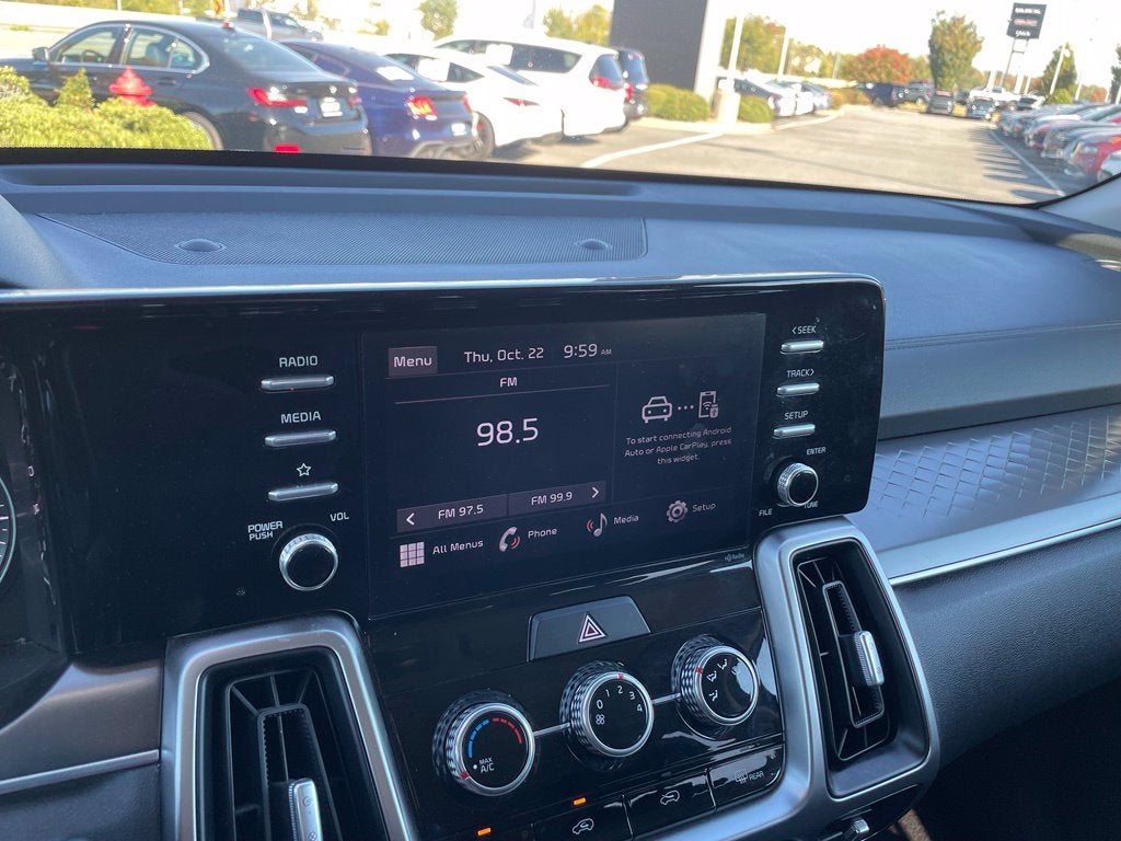 2022 Kia Sorento LX