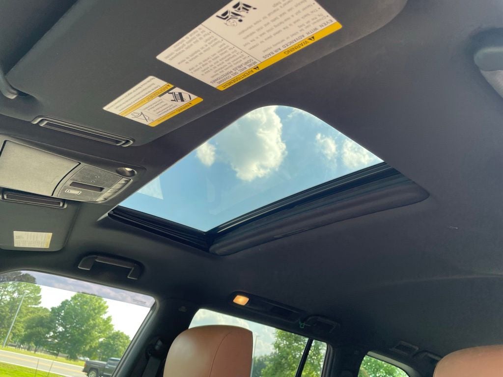 2023 INFINITI QX80 Sensory