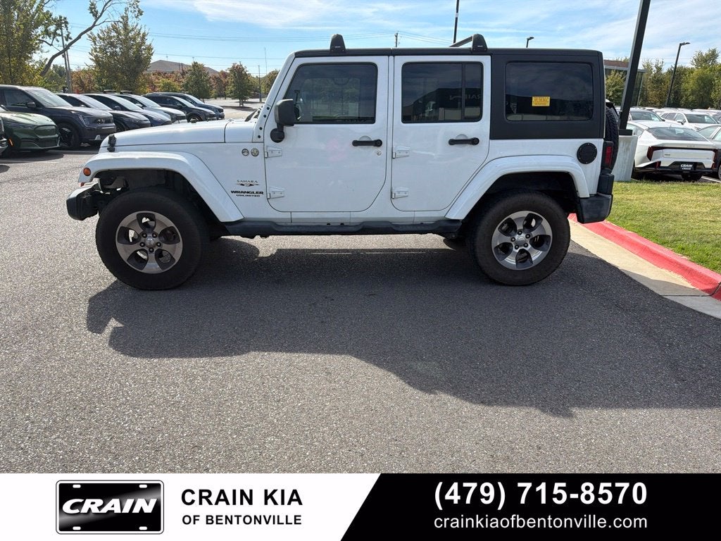 2017 Jeep Wrangler Unlimited Sahara - 4WD