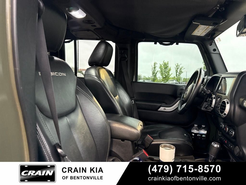 2015 Jeep Wrangler Unlimited Rubicon Hard Rock - 4WD / CLEAN CARFAX