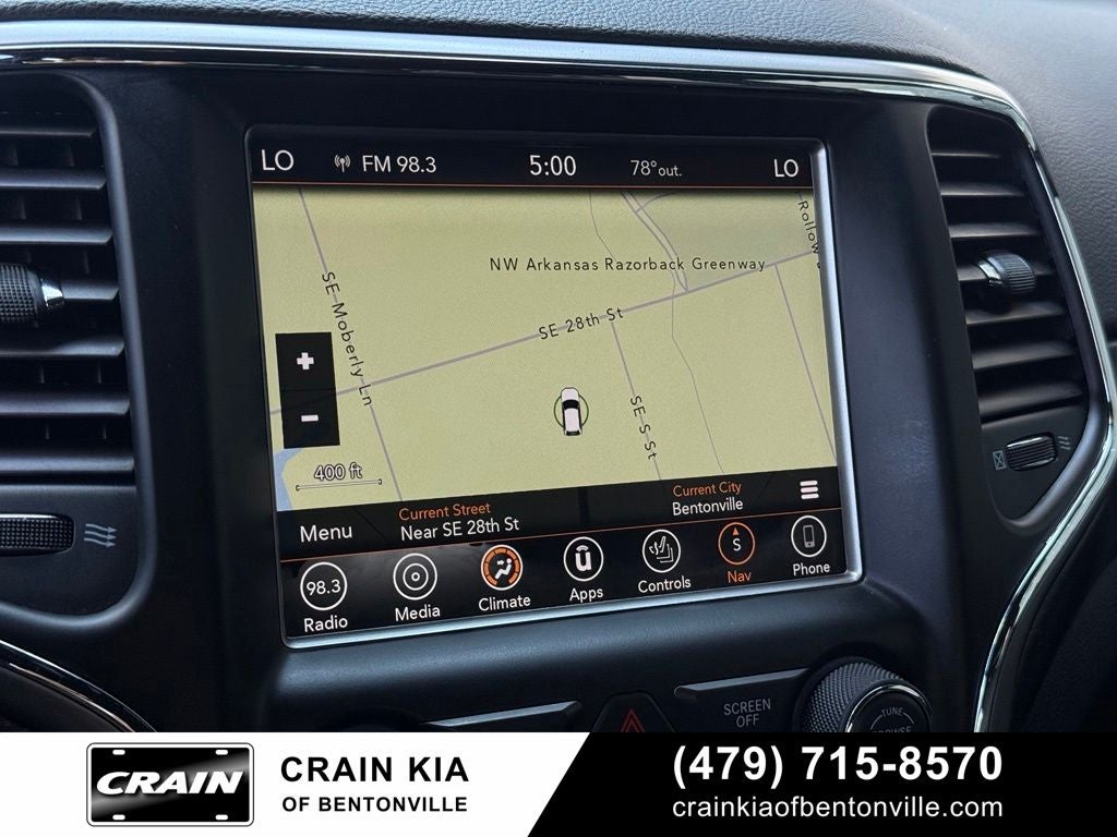 2018 Jeep Grand Cherokee Altitude - 4WD / SUNROOF
