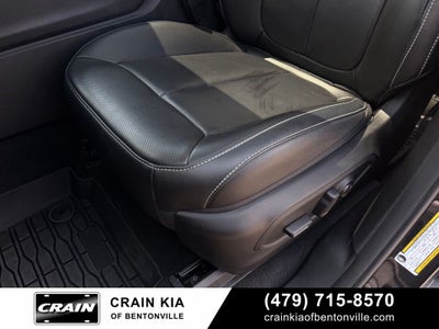 2023 Jeep Grand Cherokee L Limited - 4WD / PANO ROOF / ONE OWNER