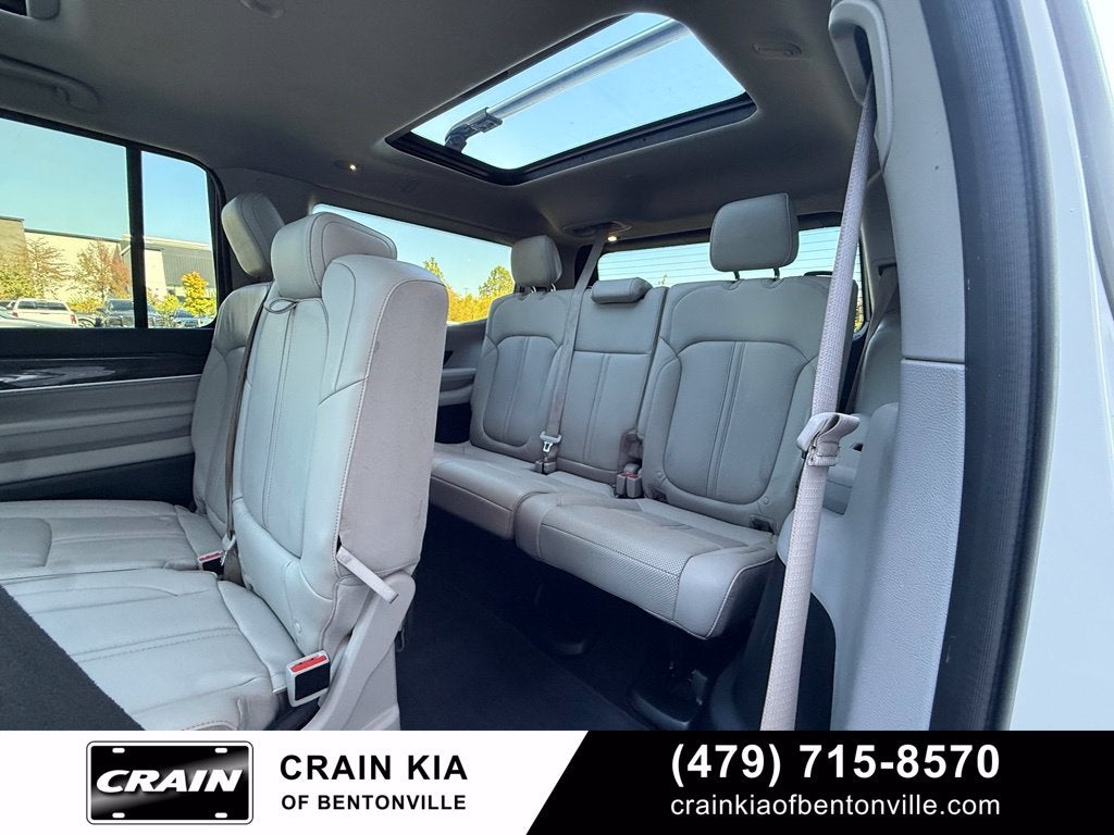 2022 Jeep Wagoneer Series II - PANORAMIC SUNROOF / CLEAN CARFAX